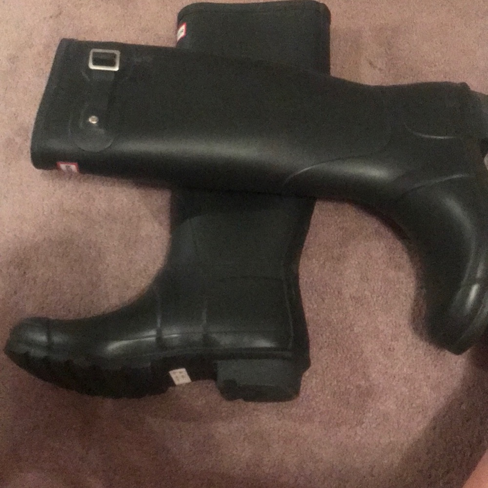 Black matte tall rain boots